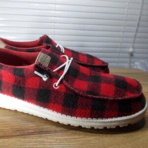 Hey Dude Wally Buffalo Plaid Men's 12 Shoes